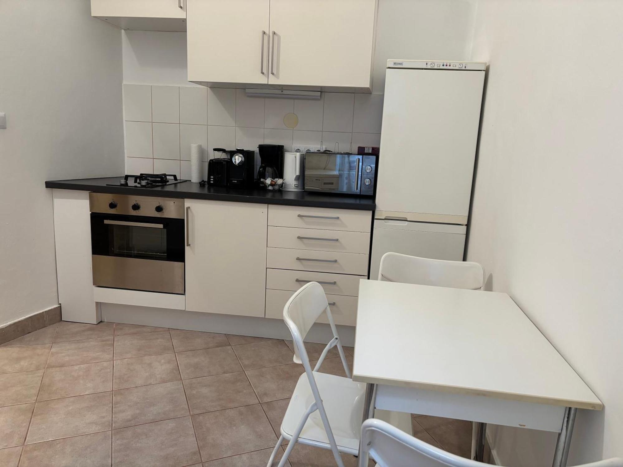 וינה Carlton Suites מראה חיצוני תמונה