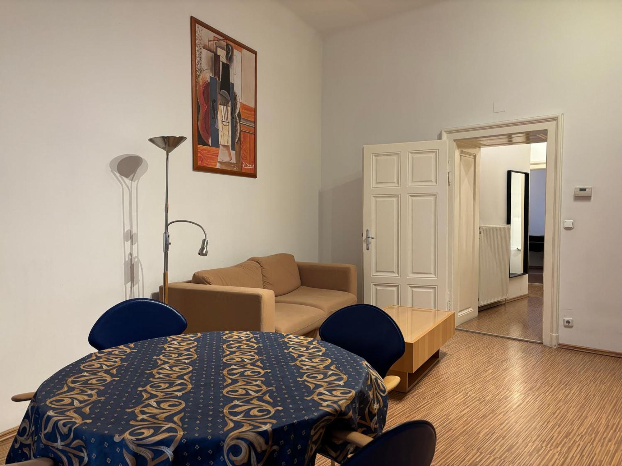 וינה Carlton Suites מראה חיצוני תמונה