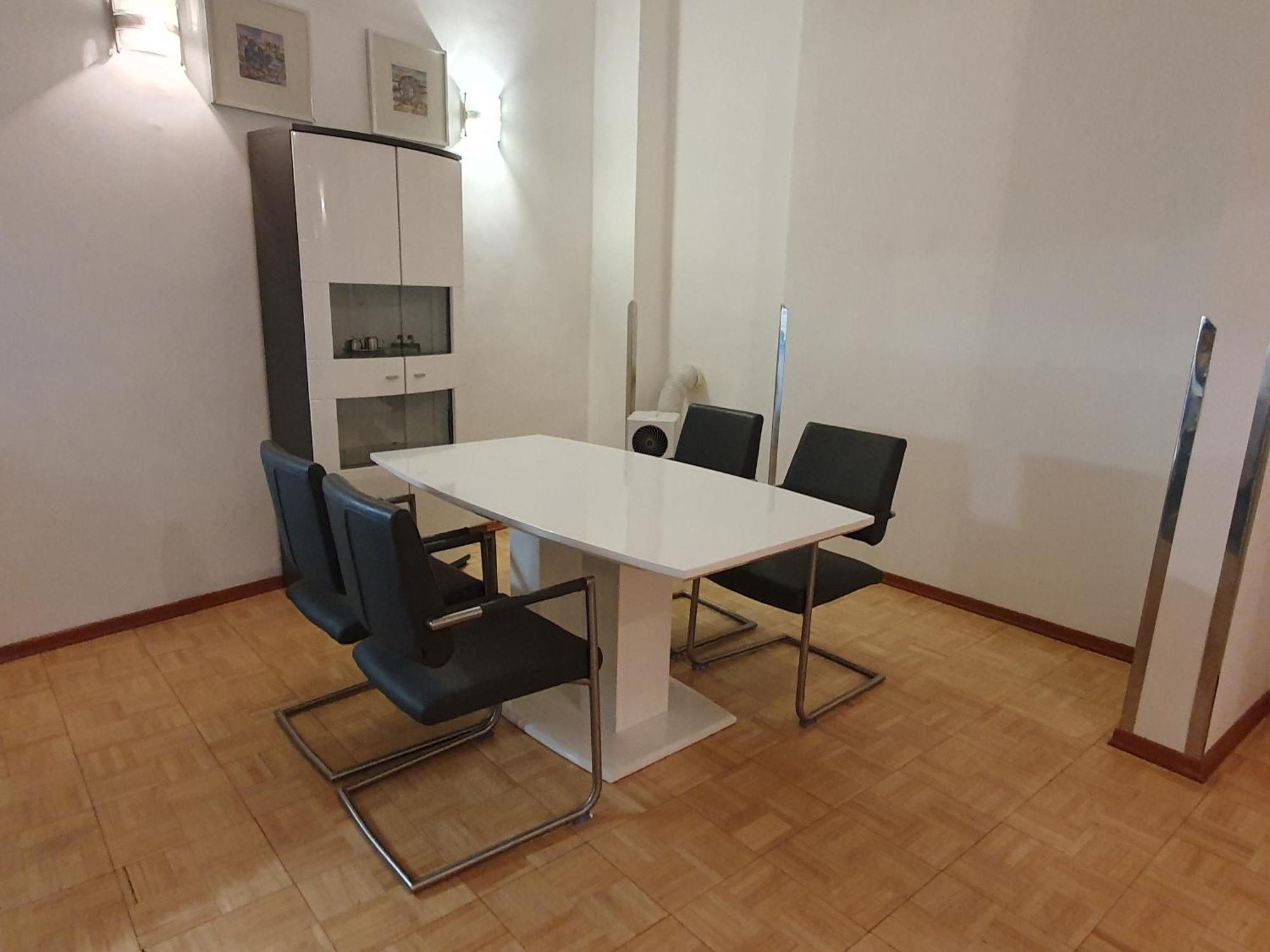 וינה Carlton Suites מראה חיצוני תמונה
