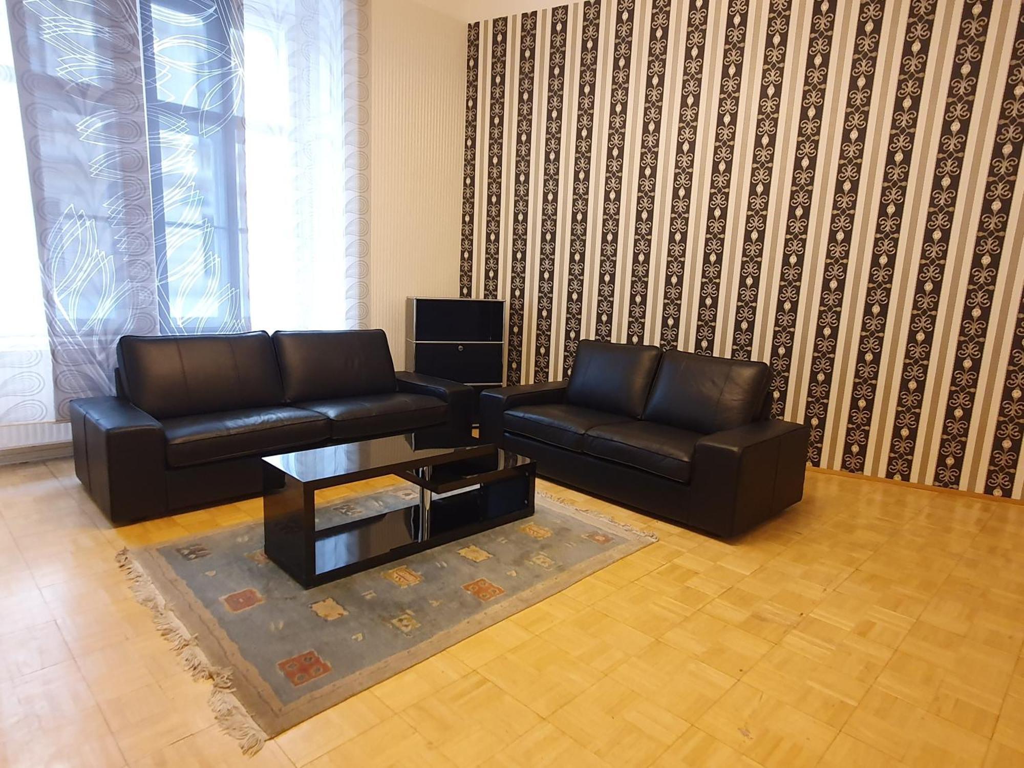 וינה Carlton Suites מראה חיצוני תמונה