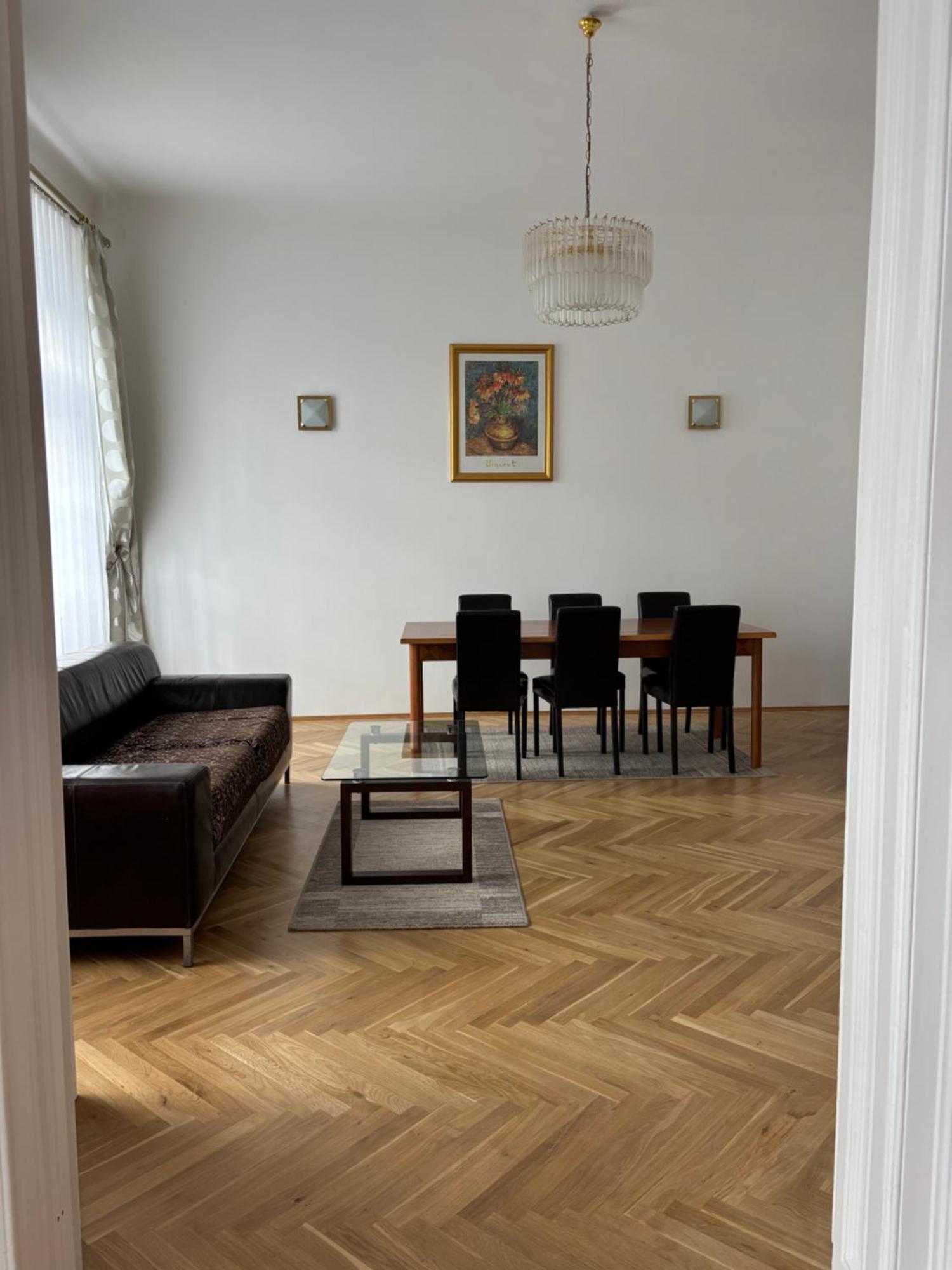 וינה Carlton Suites מראה חיצוני תמונה