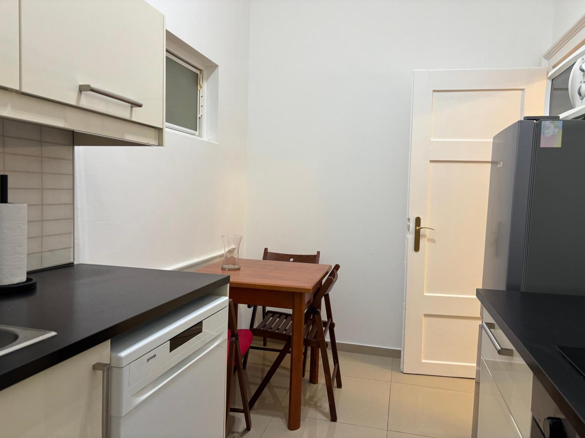 וינה Carlton Suites מראה חיצוני תמונה