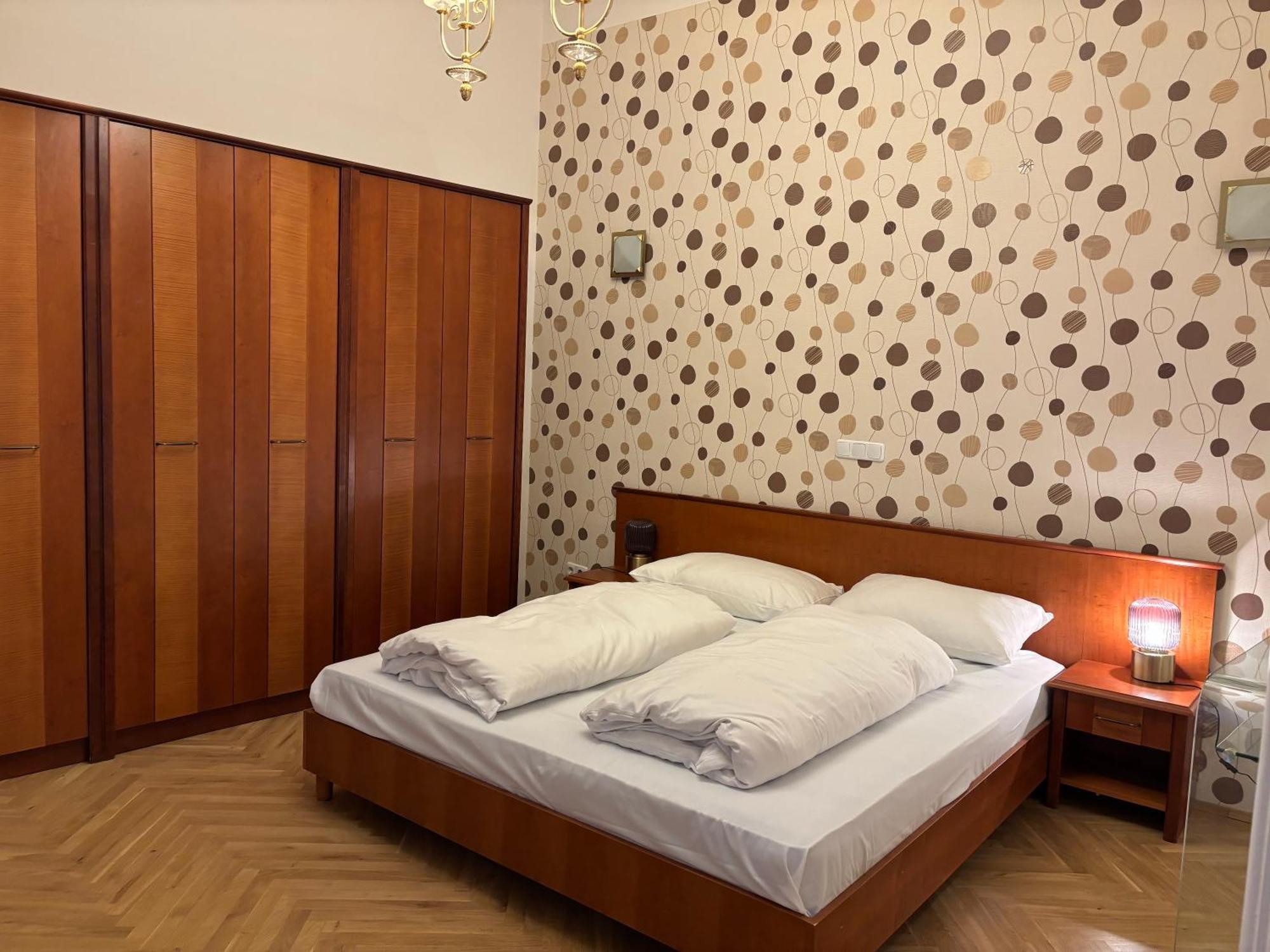 וינה Carlton Suites מראה חיצוני תמונה