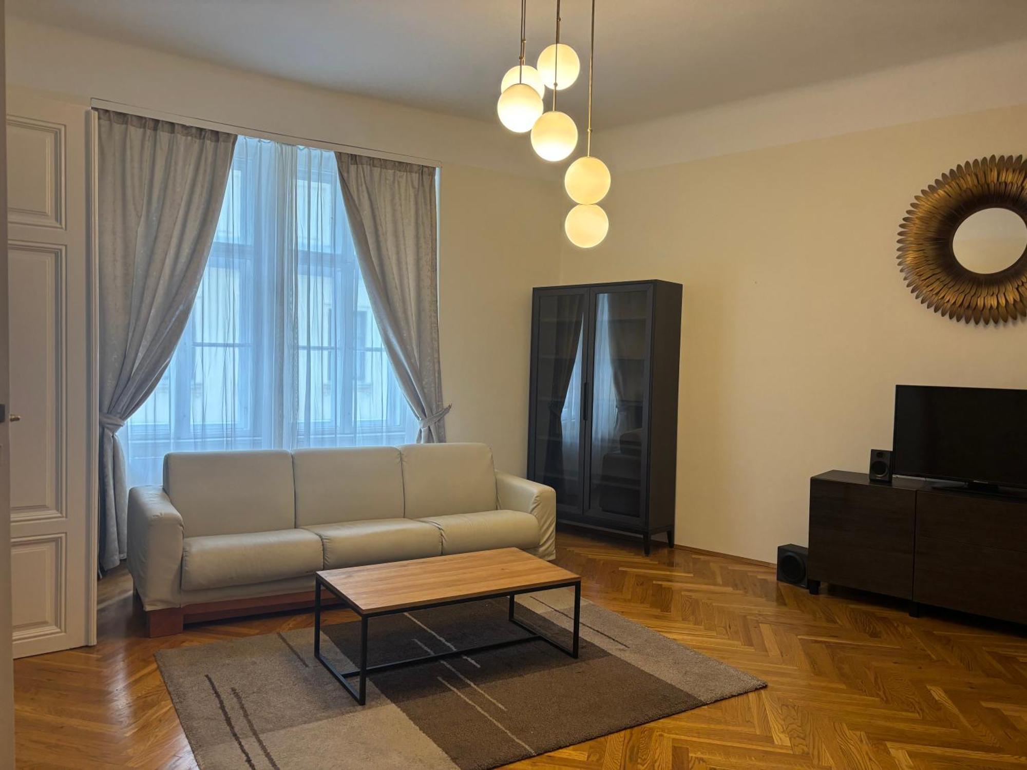 וינה Carlton Suites מראה חיצוני תמונה