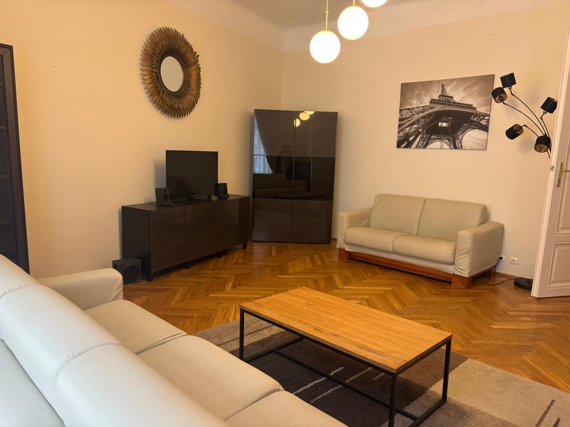 וינה Carlton Suites מראה חיצוני תמונה
