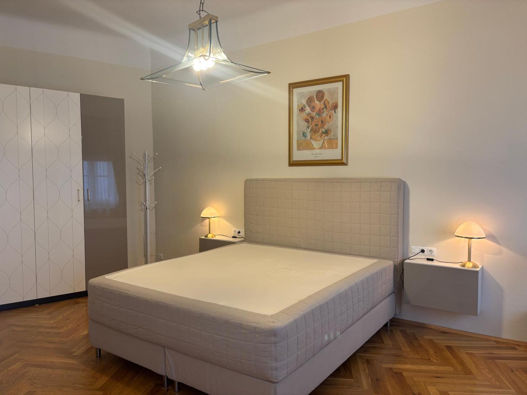 וינה Carlton Suites מראה חיצוני תמונה